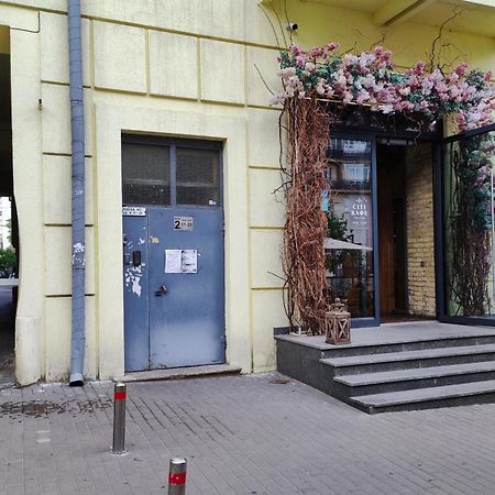 קייב Apartments On Velyka Vasylkivska 47 מראה חיצוני תמונה