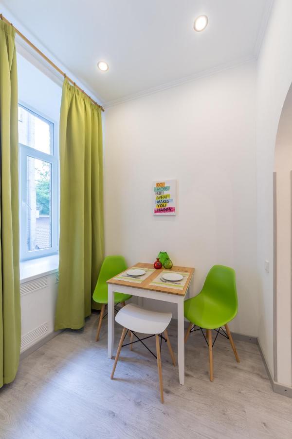 קייב Apartments On Velyka Vasylkivska 47 מראה חיצוני תמונה