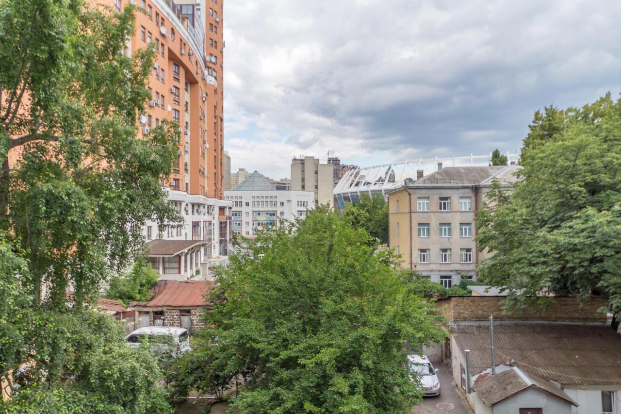 קייב Apartments On Velyka Vasylkivska 47 מראה חיצוני תמונה